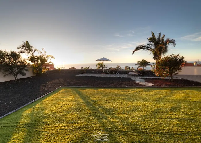 Casa Tagoro, Facing The Ocean